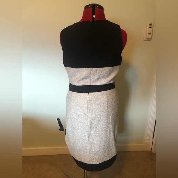 Size 10 Banana Republic formal dress - Picture 2 of 8